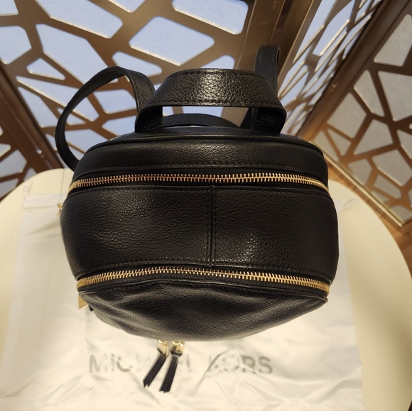 Michael Kors Rhea Medium Leather Backpack - Picture 7 of 12